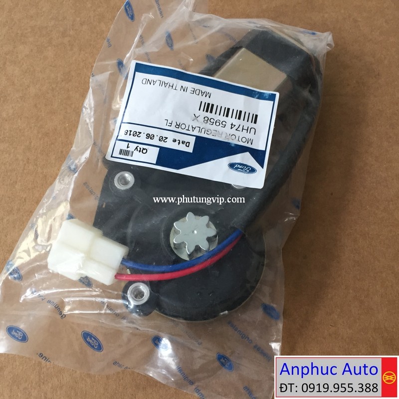 motor-nang-ha-kinh-truoc-LH-Ford-Everest-2011-UH745958X.jpg