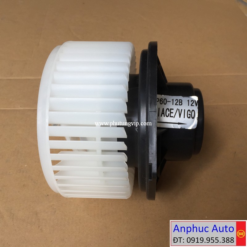 motor-quat-dan-lanh-sau-Toyota-Hiace-2005-2014-chinh-hang.jpg