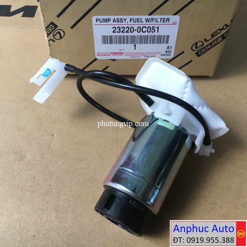 bom-xang-fortuner-2015-23220-0C051.jpg