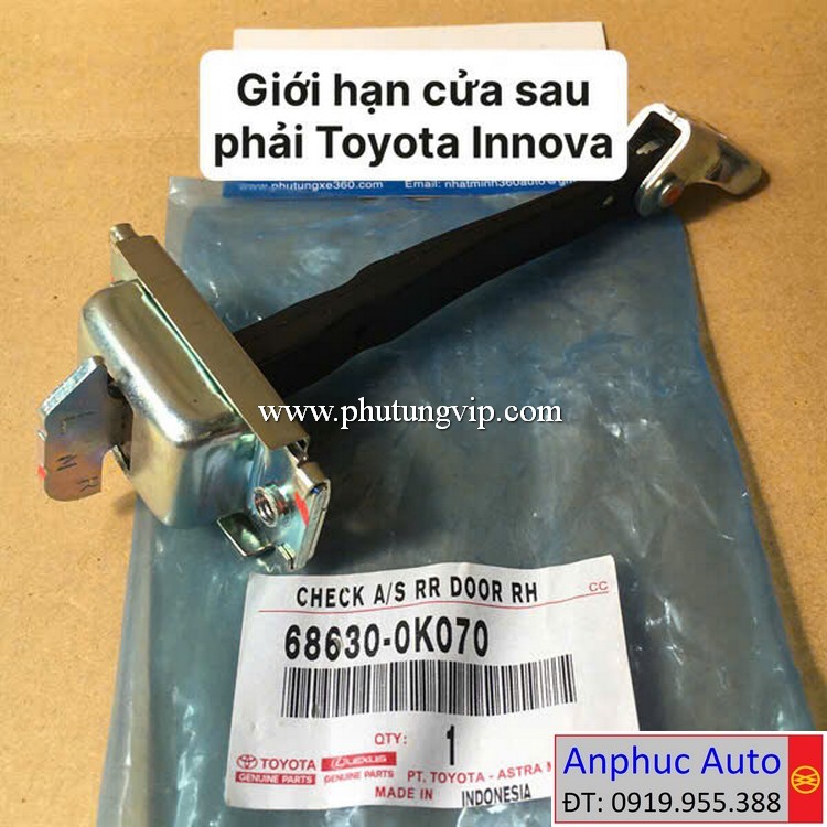 han-che-cua-sau-phai-Toyota-Innova-68630-0K070.JPG